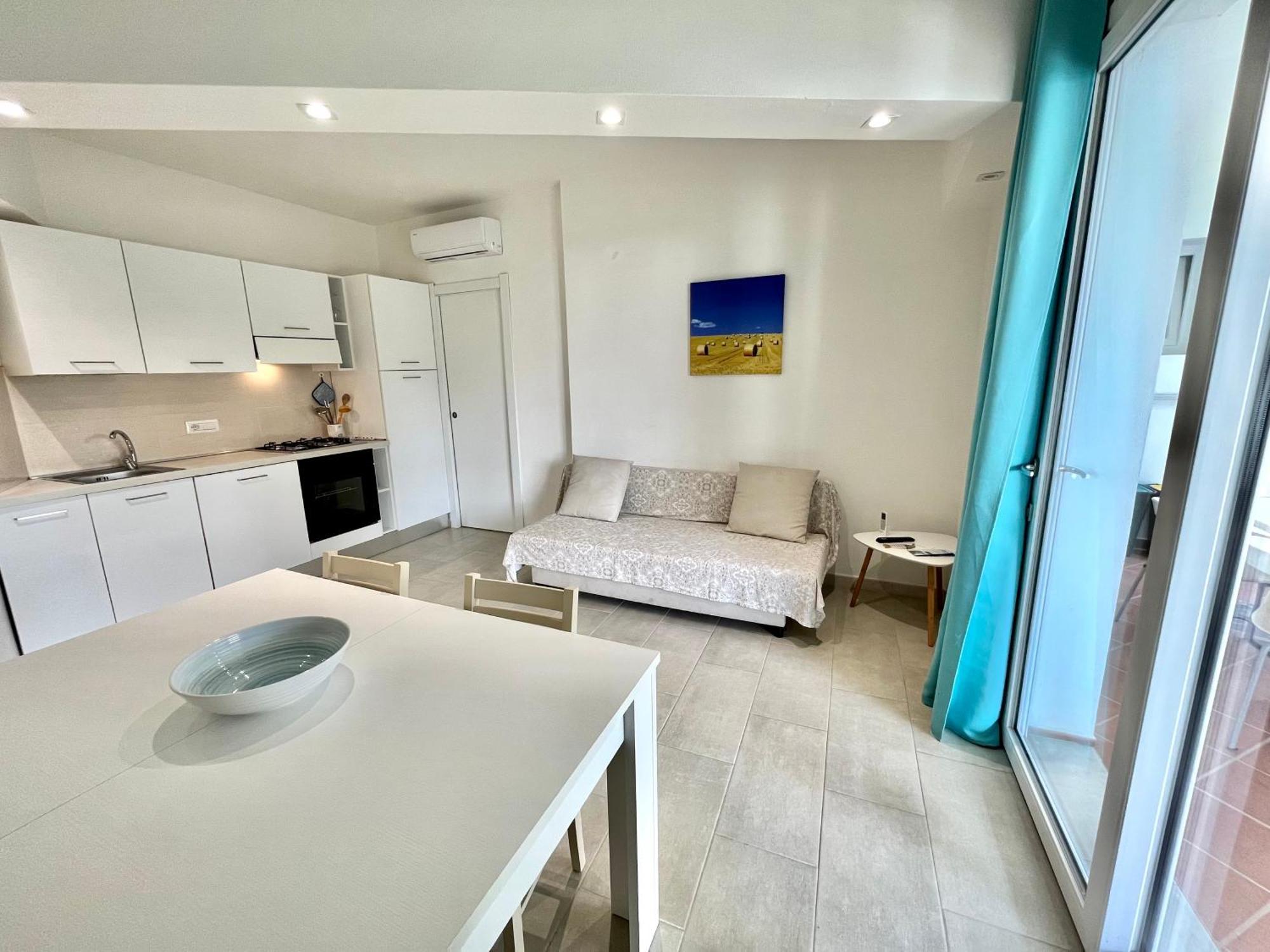 Angolo Mare Apartments & Rooms Porto Pino Exterior foto