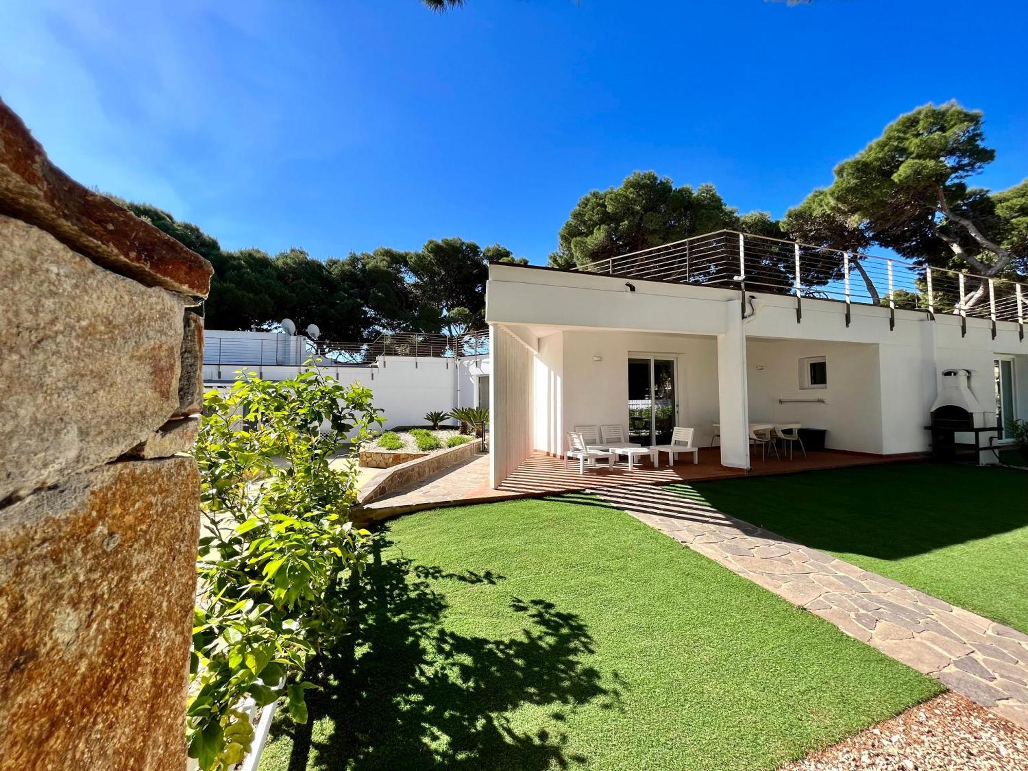 Angolo Mare Apartments & Rooms Porto Pino Exterior foto