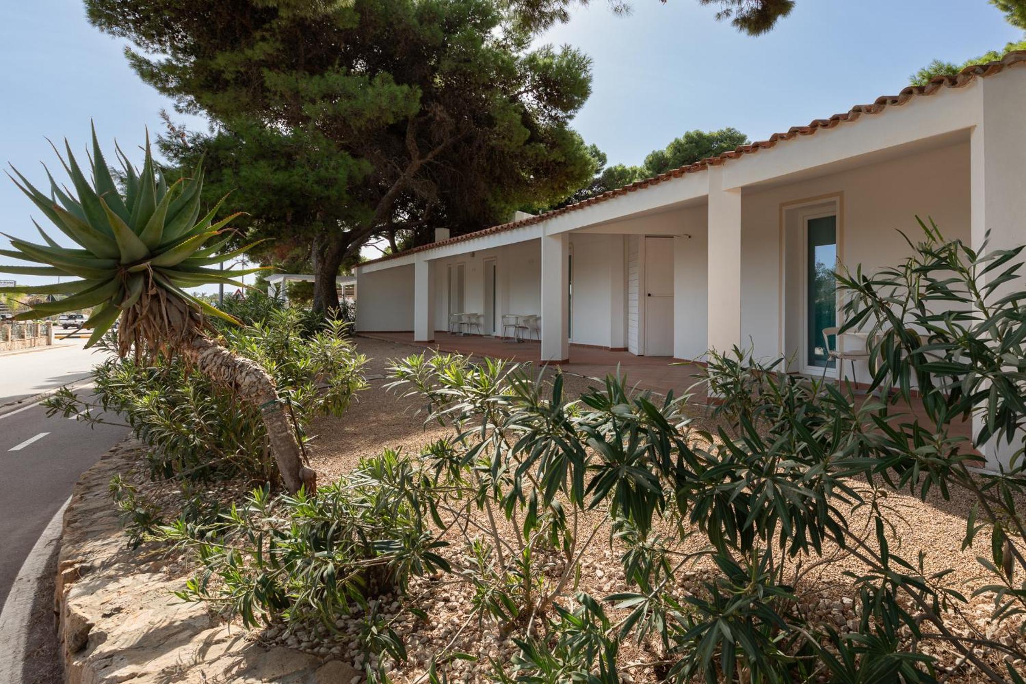 Angolo Mare Apartments & Rooms Porto Pino Cameră foto